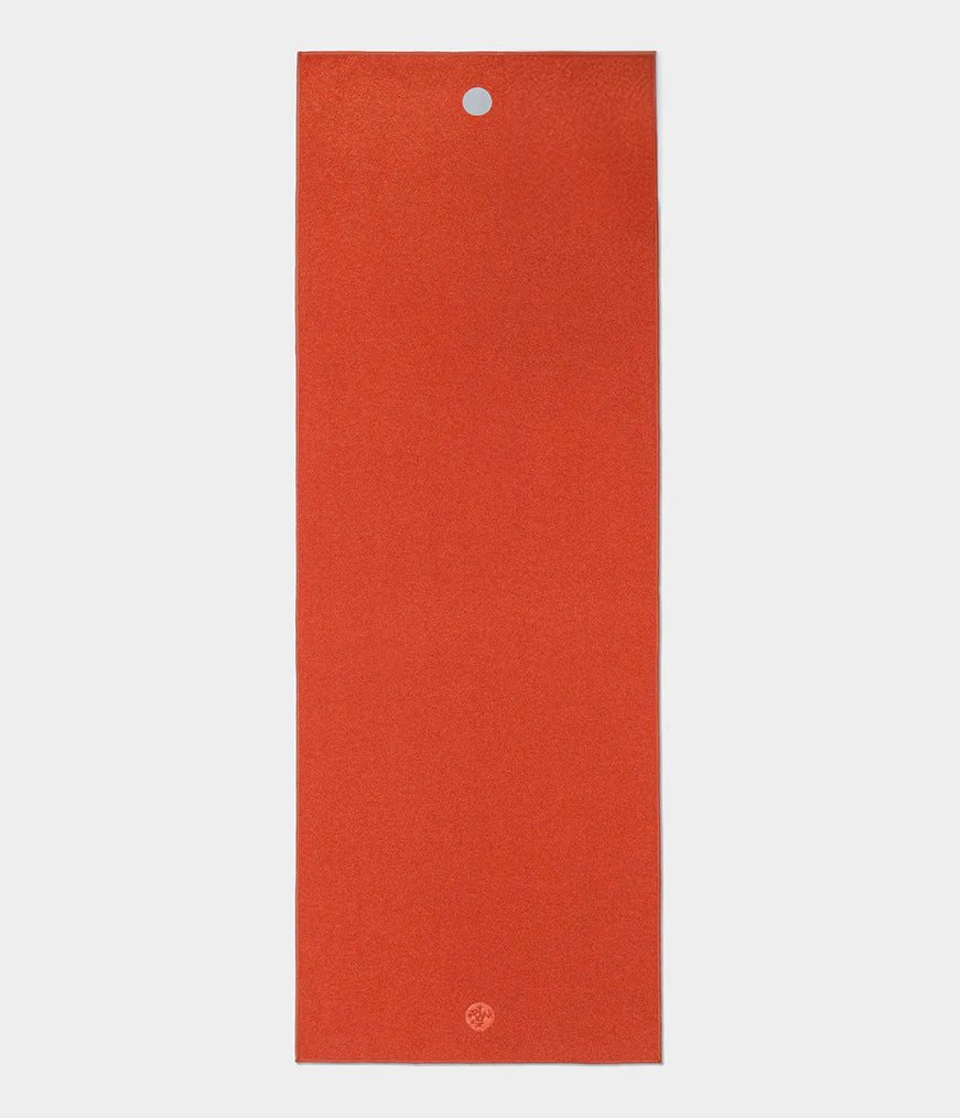Rankšluostis jogai Manduka yogitoes Tiger