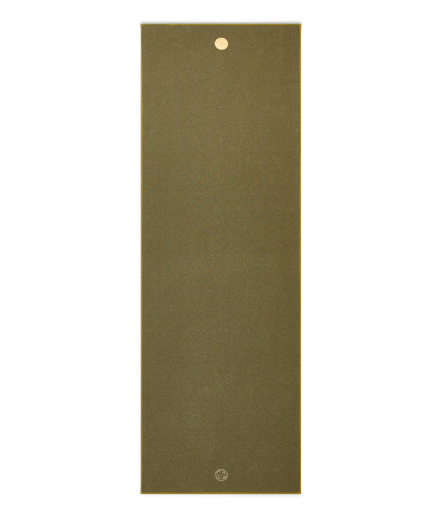 Manduka mat towel yogitoes Earth