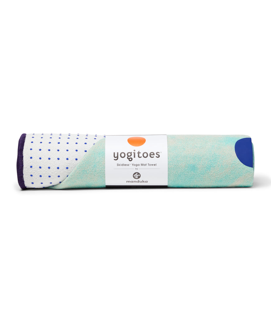 Manduka mat towel yogitoes Amethyst Intuition