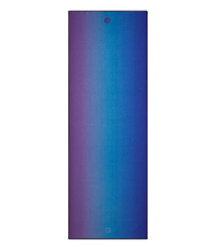 Manduka mat towel yogitoes Amethyst Array