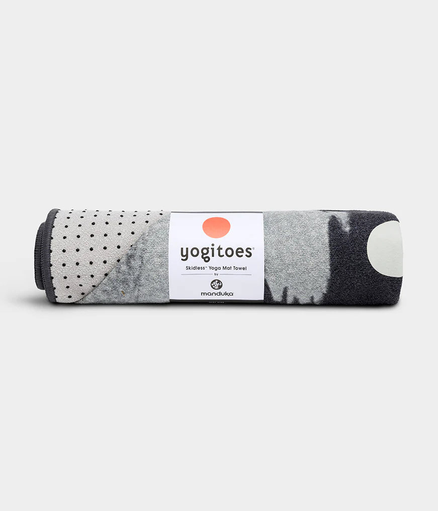 Rankšluostis jogai Manduka yogitoes Tigers Eye