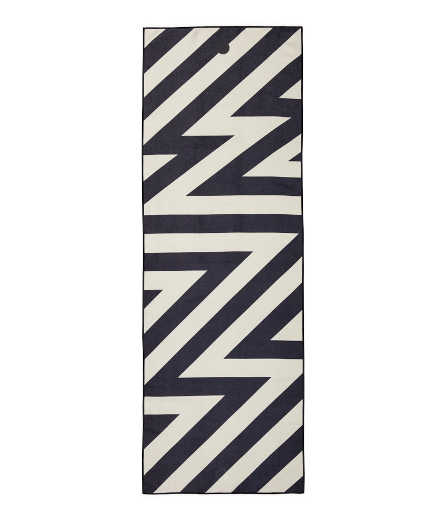 Manduka mat towel yogitoes Noveau Zig Zag