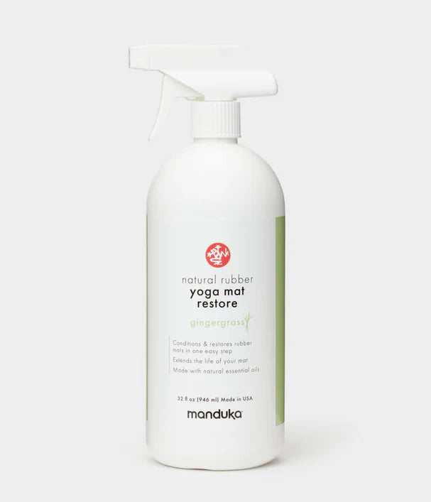 Manduka guminių jogos kilimėlių priežiuros priemonė (946 ml)