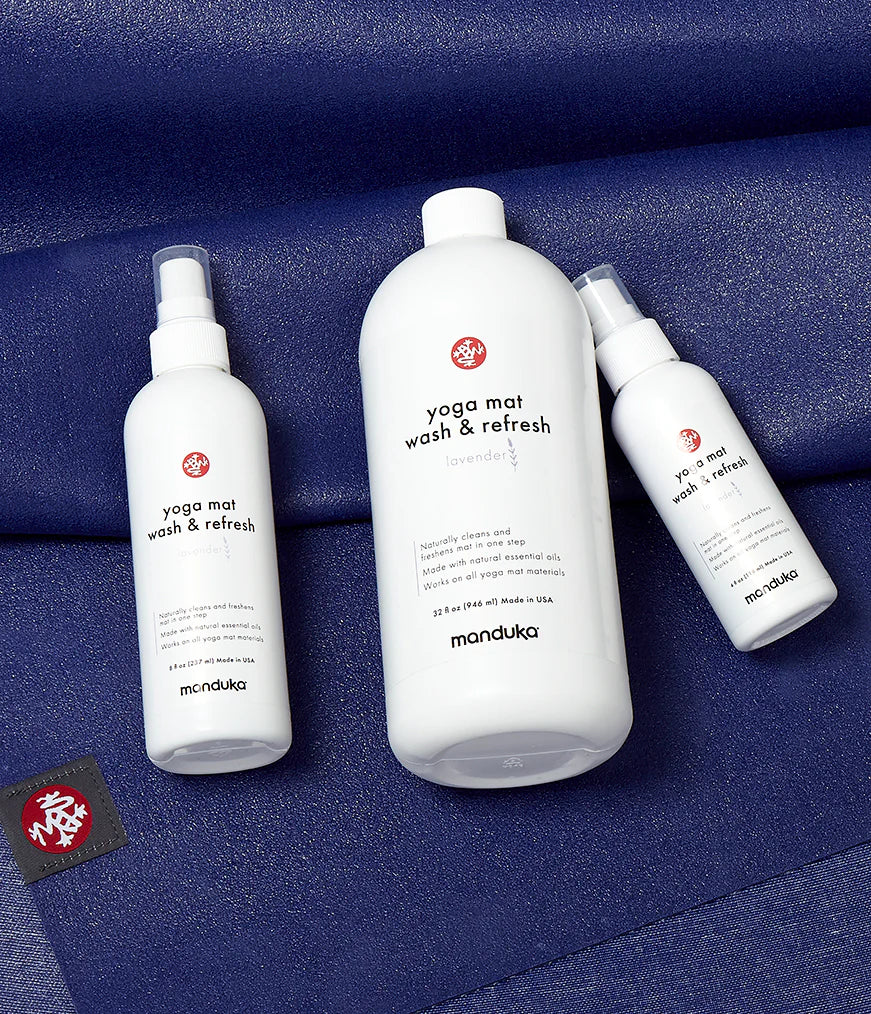 Manduka jogos kilimėlio valiklis ir gaiviklis Levanda (946 ml)