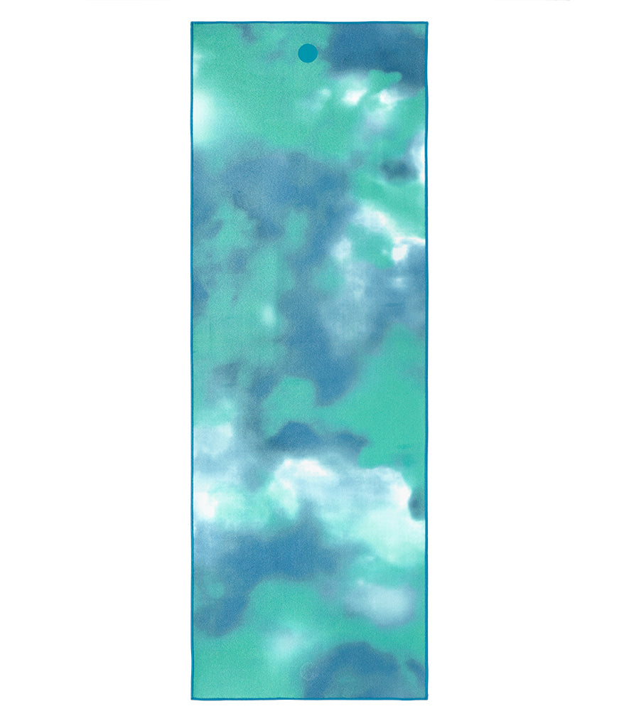 Manduka mat towel yogitoes Lido Sky