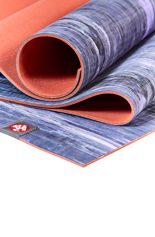 Manduka rubber yoga mat eKO Lite Hyacinth Marbled