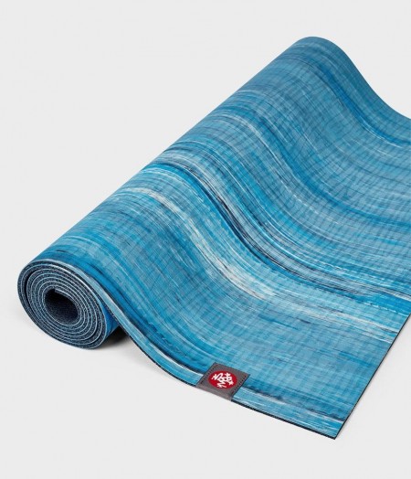 Manduka eKO Lite Dresden Blue Marbled natūralios gumos kilimėlis jogai